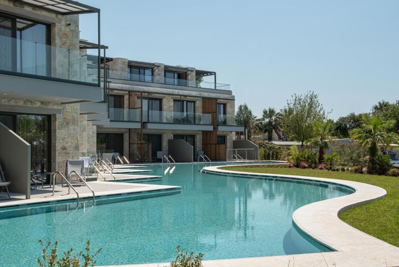 Portes Lithos Luxury Resort Nea Poteidaia Buitenkant foto